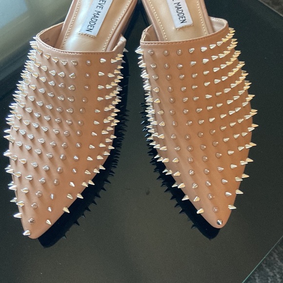 Steve Madden Pinpoint Flat Mule - Picture 11 of 11